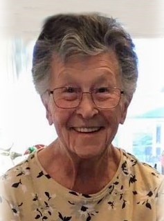 Obituary of Dorothy Magdelina Lang