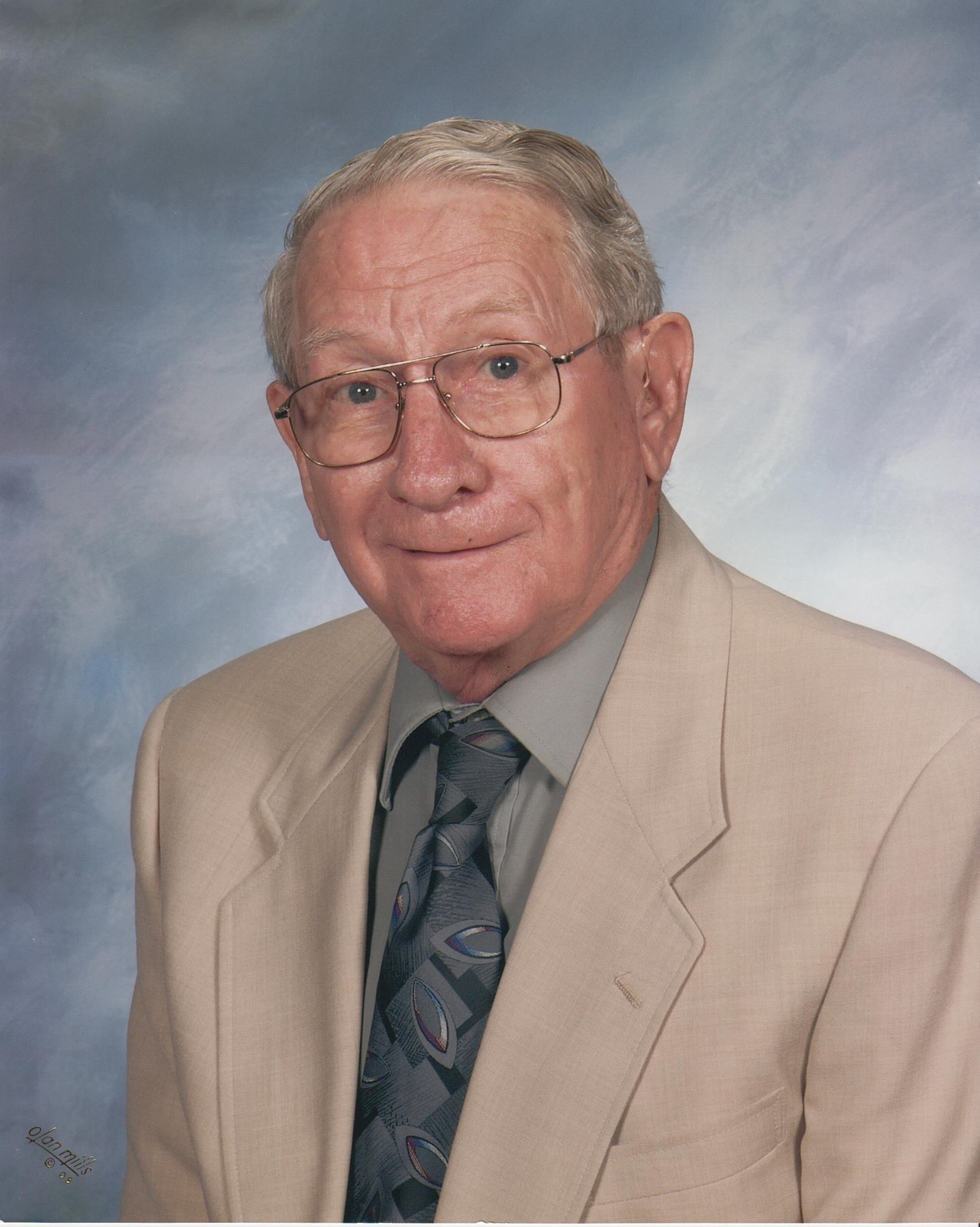 Obituary of Lester R. Minturn