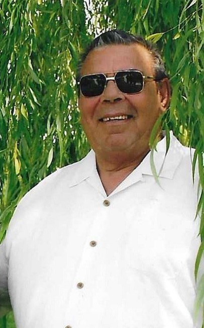 Obituary of Dicktrus Van Der Meulen