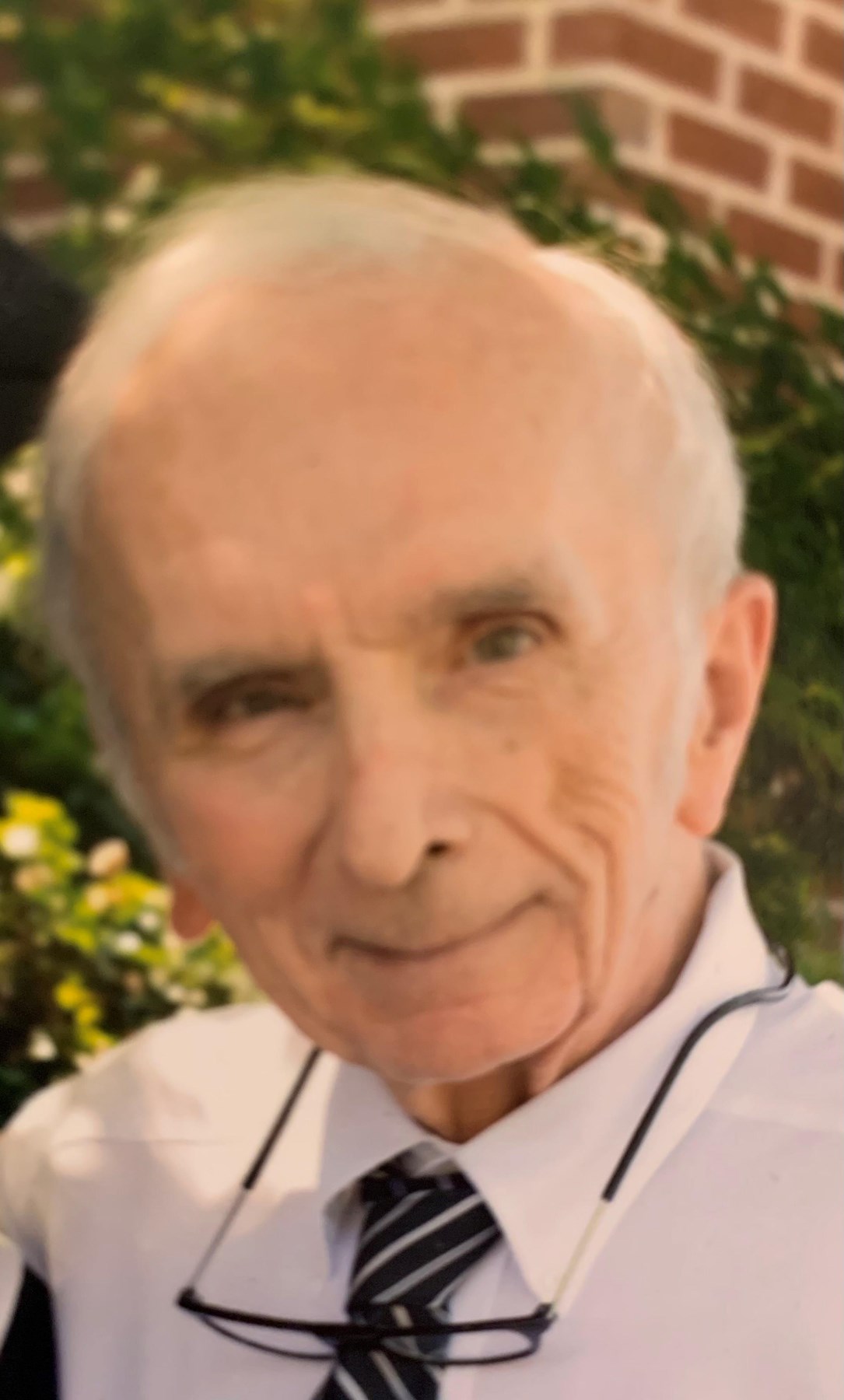 Avis de décès de Mike Greer