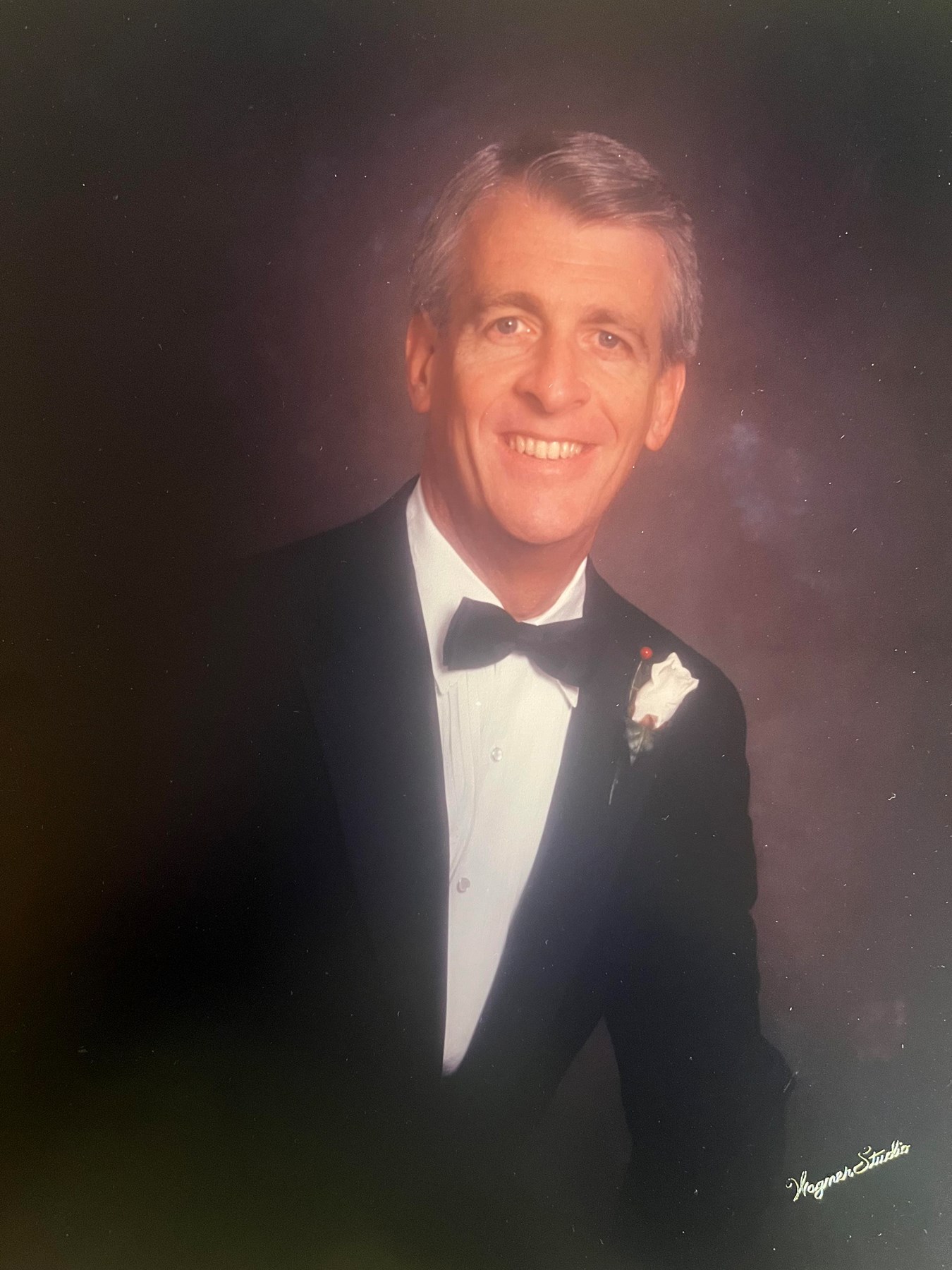 Obituary of Lester "Les" Frank Van Dyke