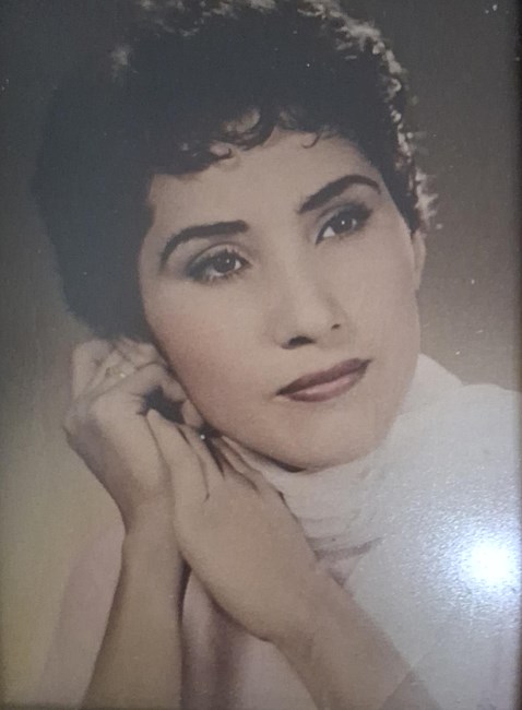 Obituary of Gloria Ruiz