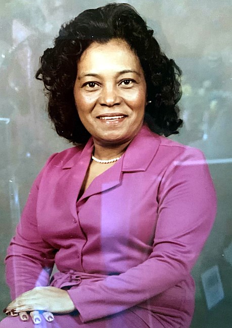 Obituario de Mrs. Cynthia Prince