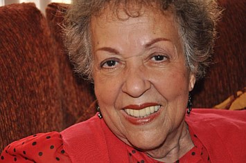 Obituary of Laurel Mae Howell