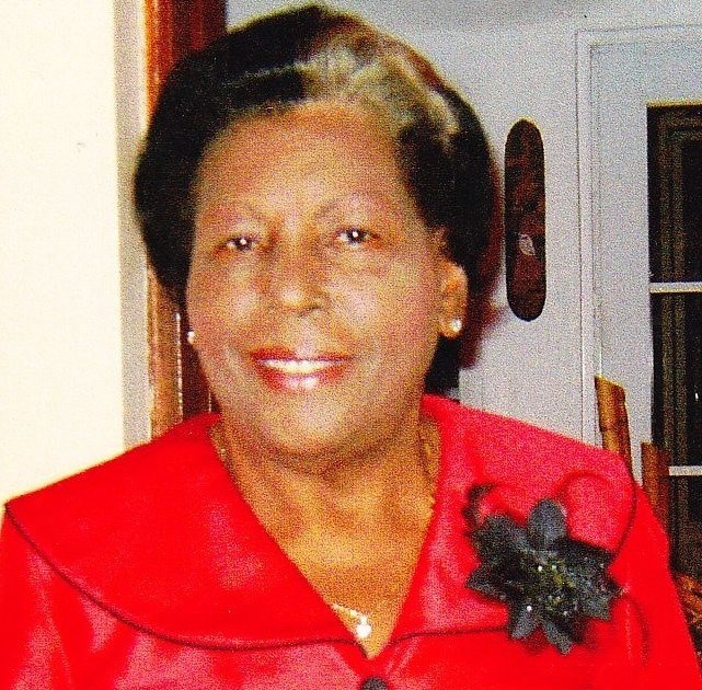 Obituary of María Victoria "Doña Vita" Vendrell Calderón