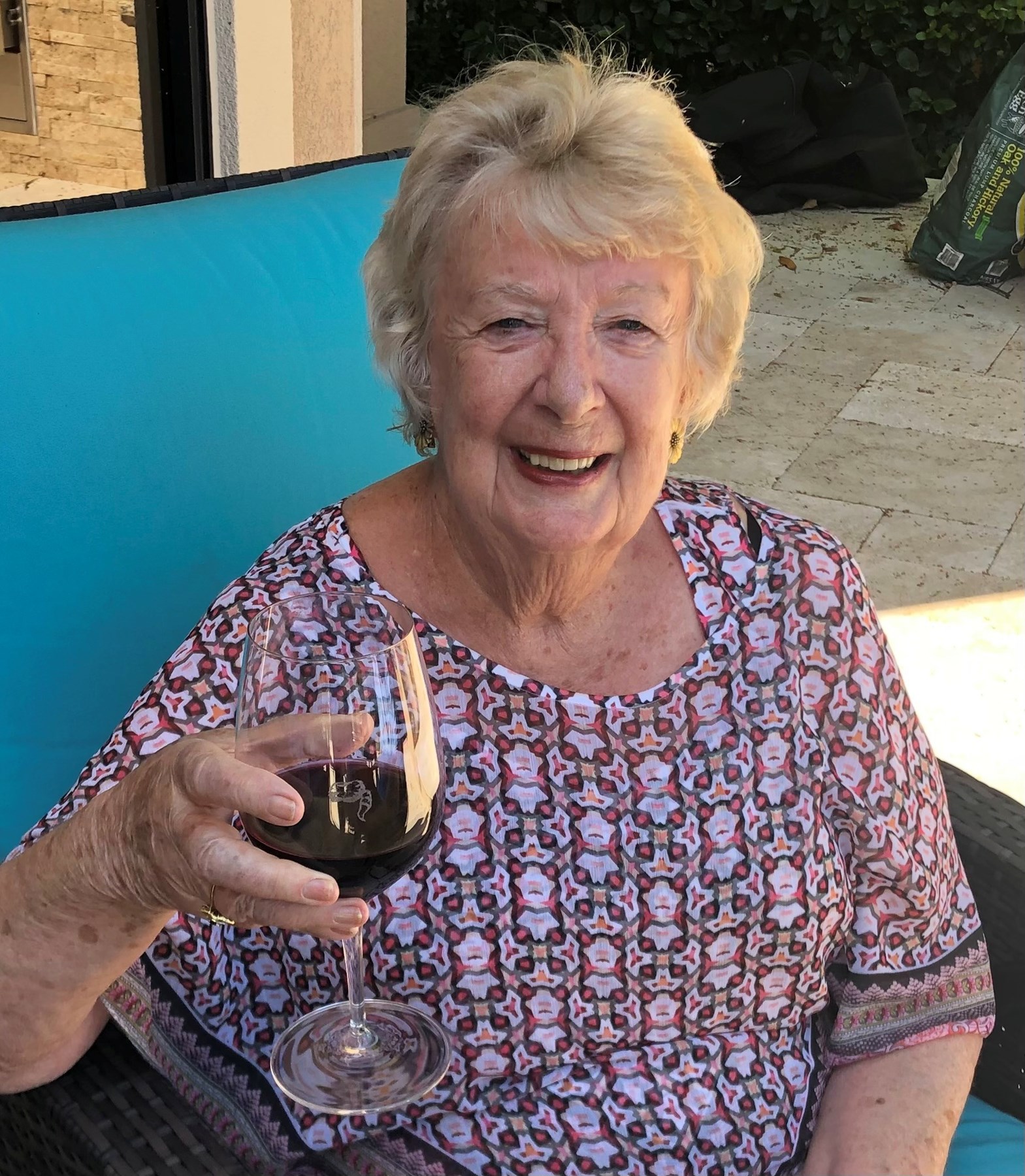 Obituary of Diana Elizabeth Barker