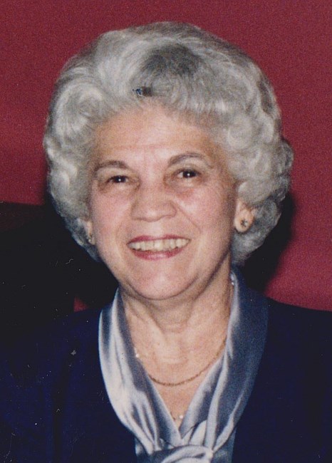 Obituary of Bernice Favret Calamusa