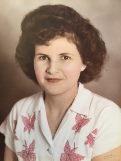 Obituary of Elaine Florine Smith