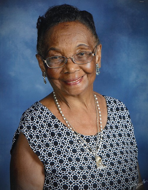 Obituary of Nellie Hyacinth Simmonds