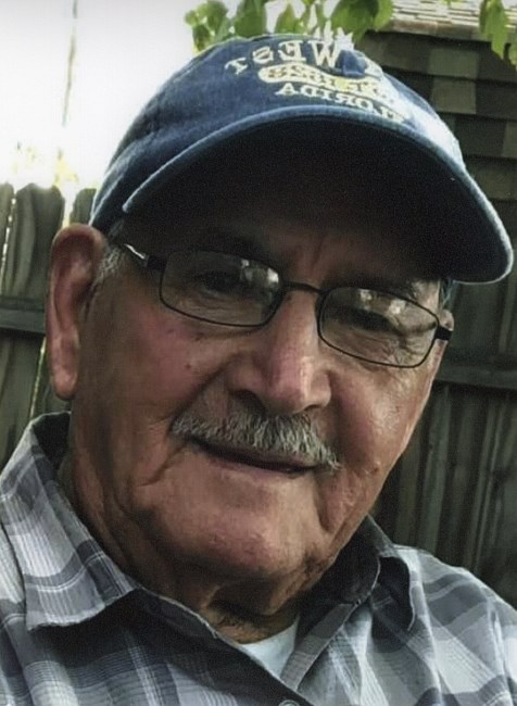 Obituary of Efrain Carrion Hernandez