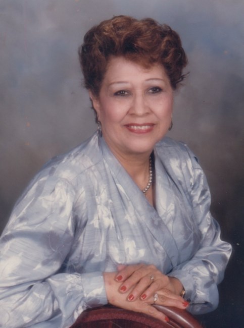 Obituary of Esther S. Sandoval Bustos