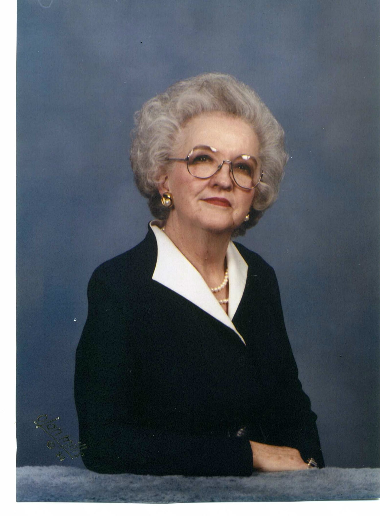 Obituary of Alice Evelyn McBride Standley