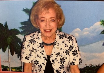 Obituary of Yolanda D. Cossio