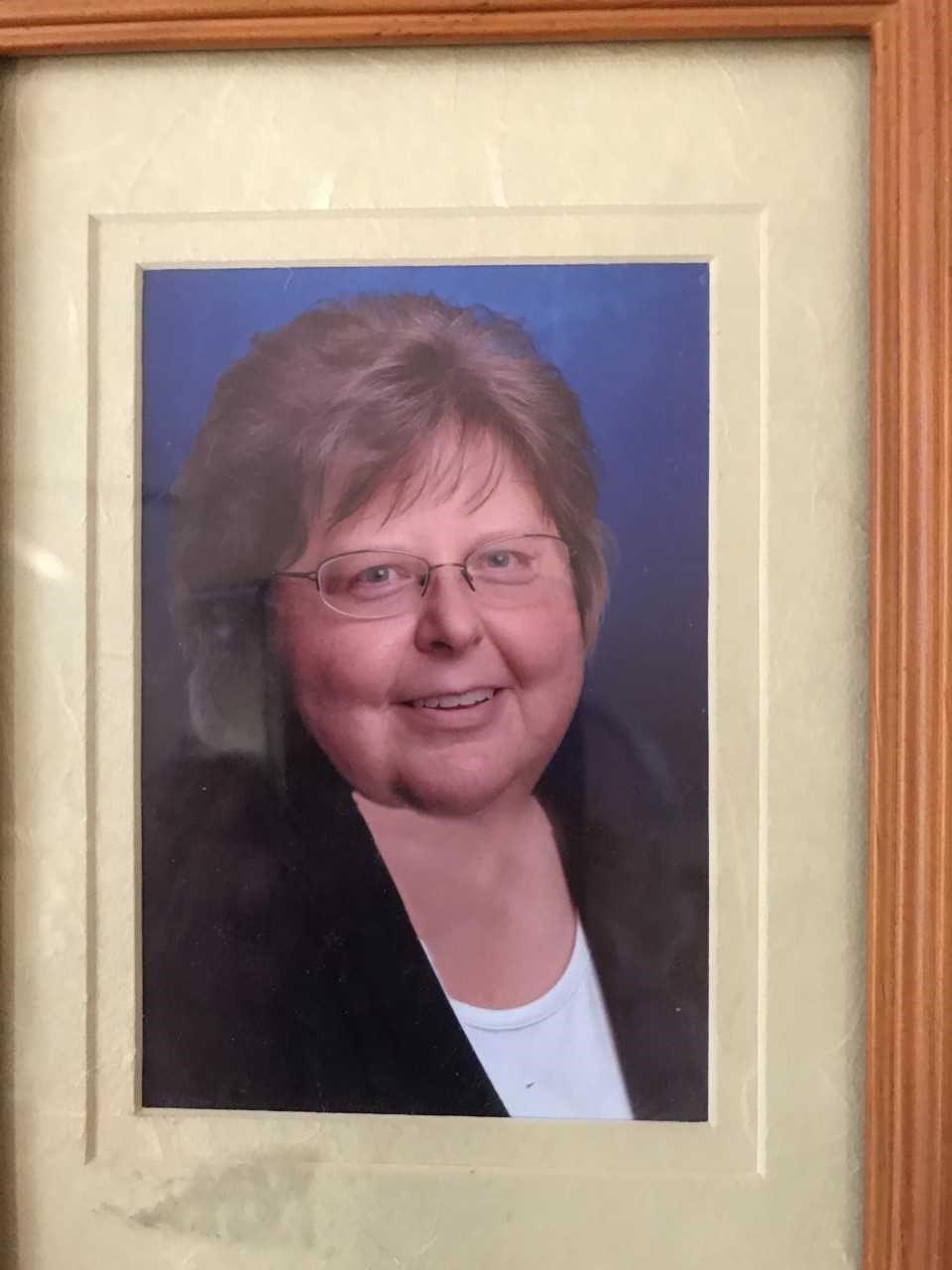 Obituary of Carol Lynn Mayne