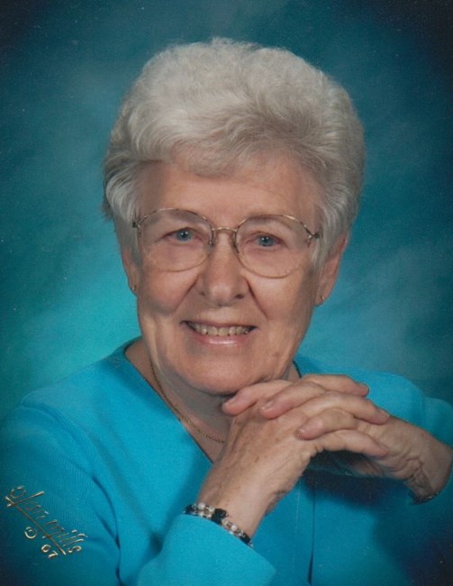 Obituary of Helen M Mann