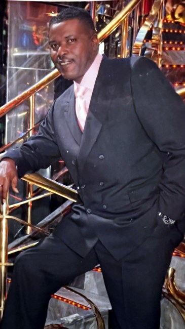 Obituario de John T. Holcombe Jr.