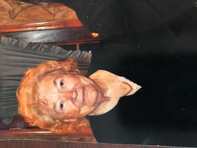 Obituary of Helen Presley Giles Hall