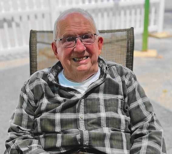 Obituary of Robert F. "Bob" Creesy