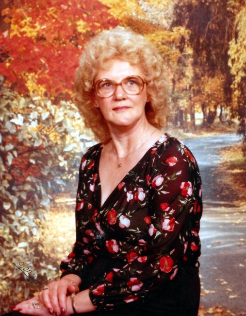 Obituario de Edith M Smith