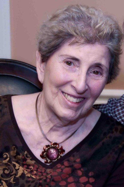 Obituary of Lois Kent