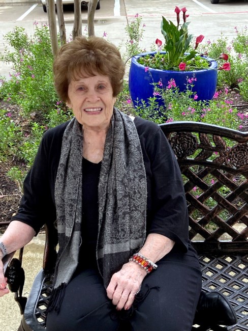 Obituary of Helen Clayton