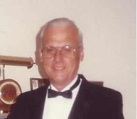 Obituario de Mr. James R Boyer