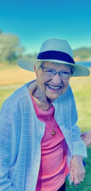 Obituary of Stella J. Davis