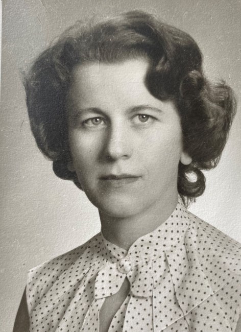 Obituary of Halina Hoffman