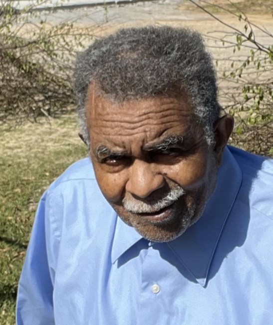 Obituary of Cecil C Humdy Jr.