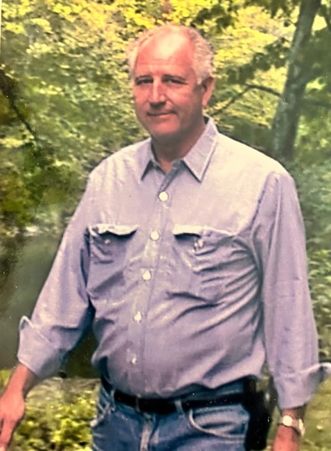 Obituary of Kenneth Franklin Centers