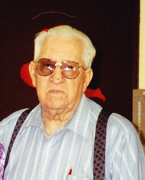 Obituary of Lloyd Manwarren Sr.