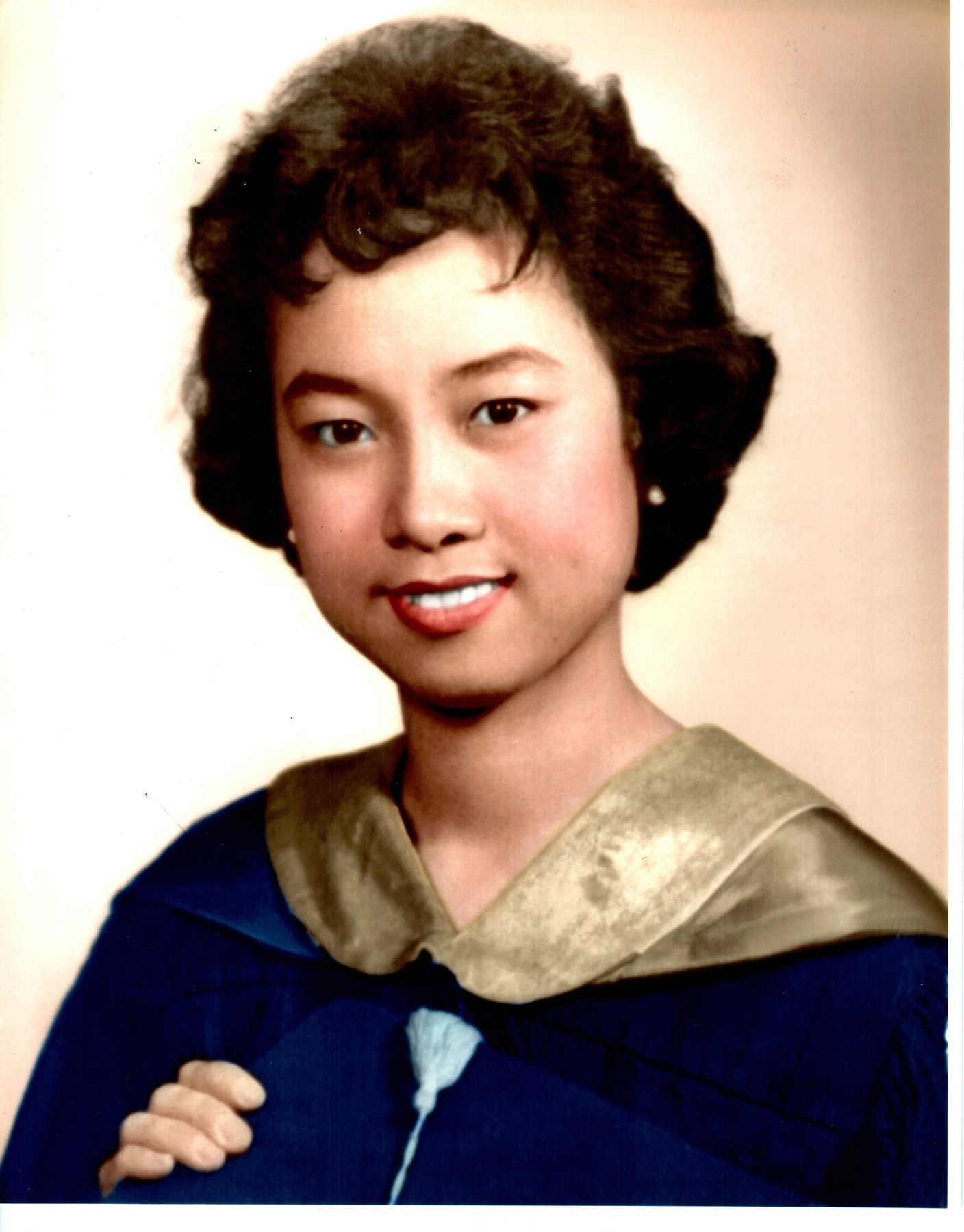 Obituary of Alicia Baetiong Cabrera