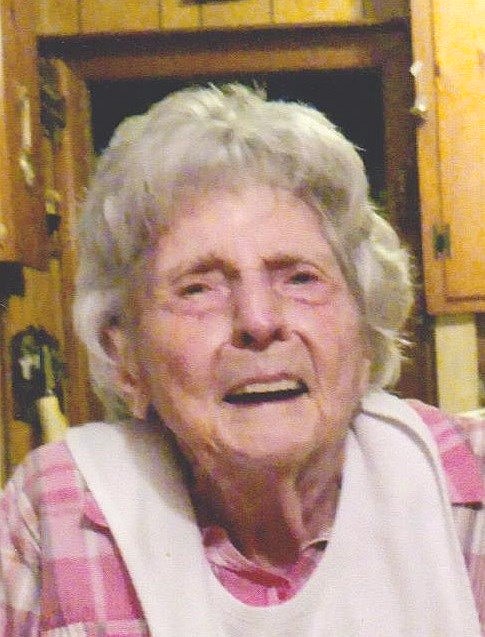 Obituary of Ruth Christine Arrington Saunders