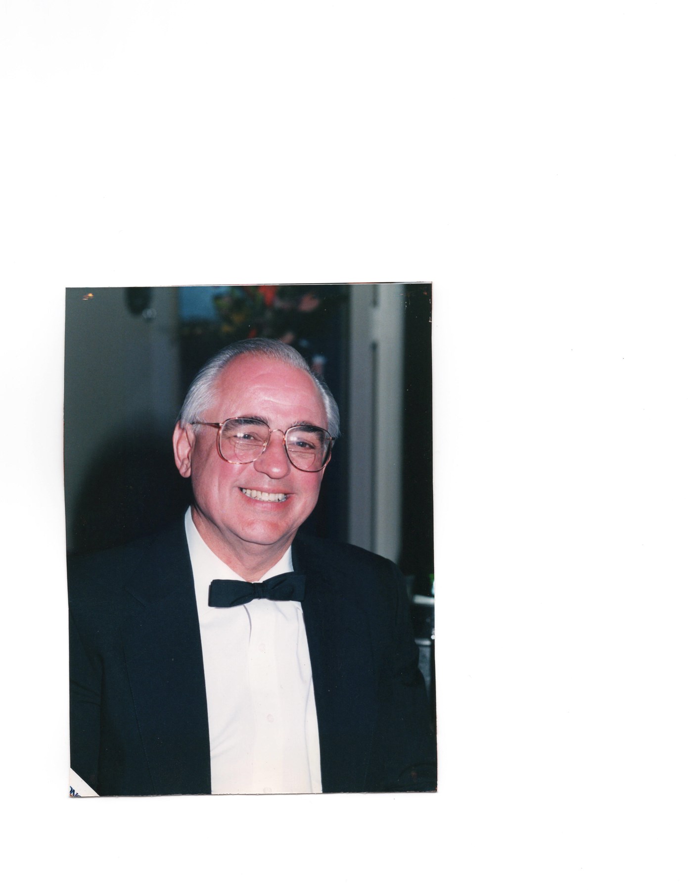 Obituario de Edmund William Stabile