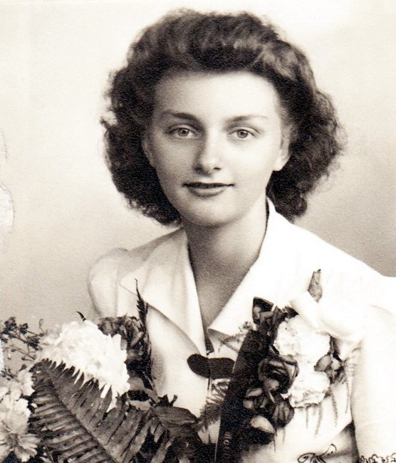 Obituary of Evelyn Vesely