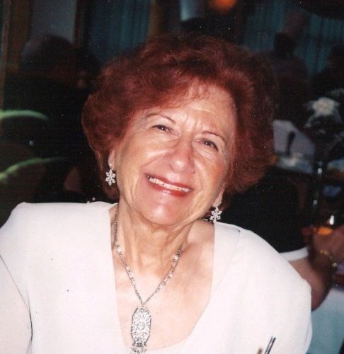 Obituary of Carmela Leszczynski