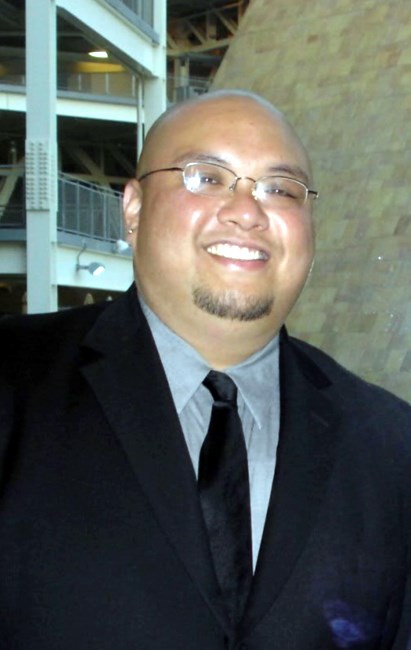 Obituary of Clarence Jeffrey Vinoya