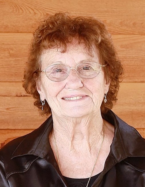 Obituary of Elaine Smith Crawford