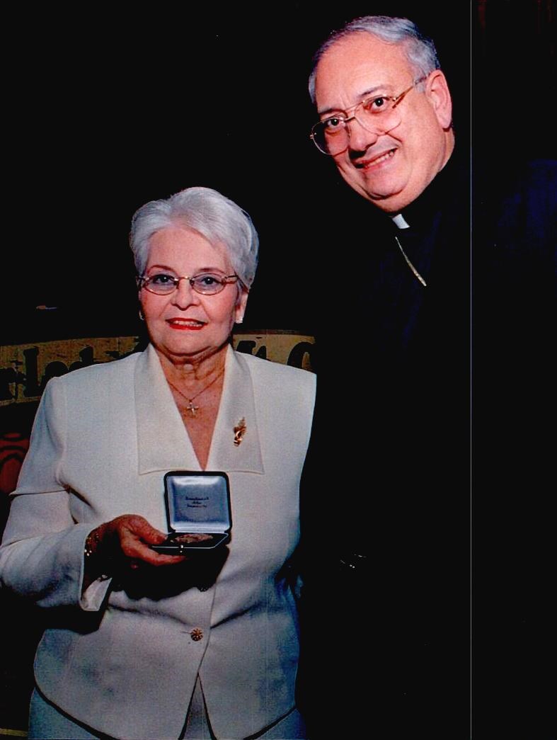 Obituary of Elena Cata