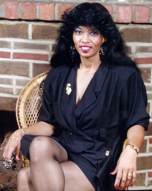 Obituary of Linda Theresa Cressey