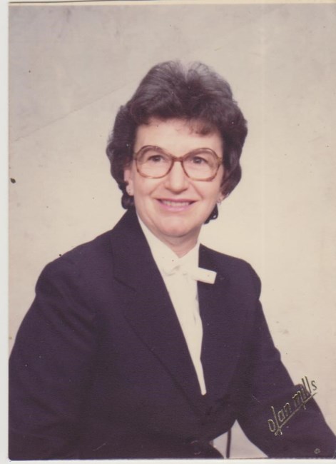 Obituary of Louise Ellen Crummett