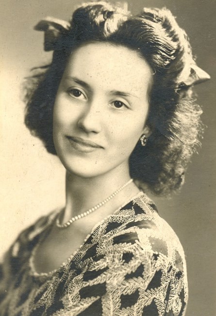 Obituary of Hélène Maximilienne LeHay