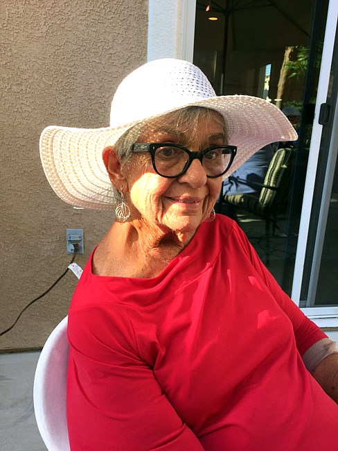 Obituary of Evangeline Moulas Sharpe