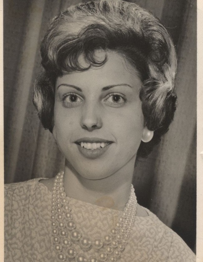 Obituary of Geraldine Dombrowski