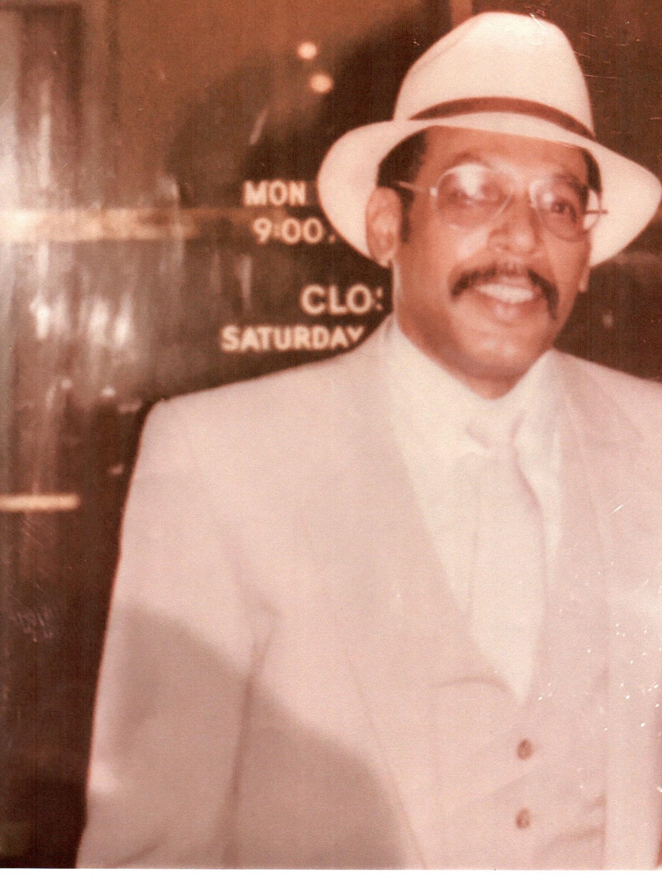 Obituario de Rene Martinez