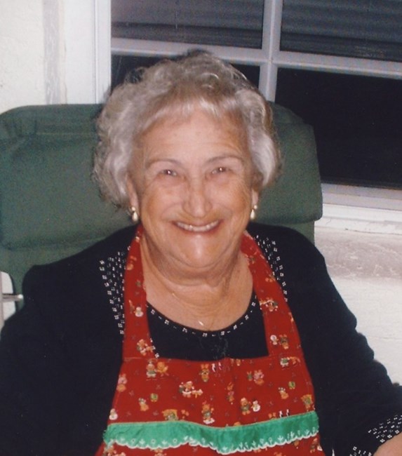 Obituary of Phyllis M. Lanthorne