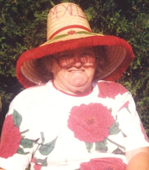 Obituary of Lillie M Hall Tuttle