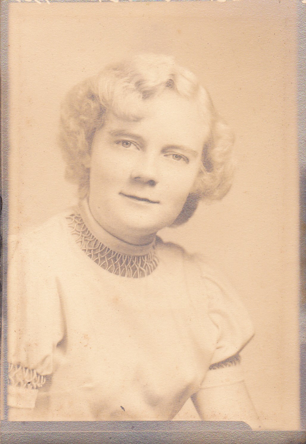 Obituary of Ellen Ardell Husby