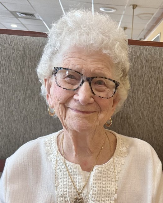 Obituary of Doris M Swearingen