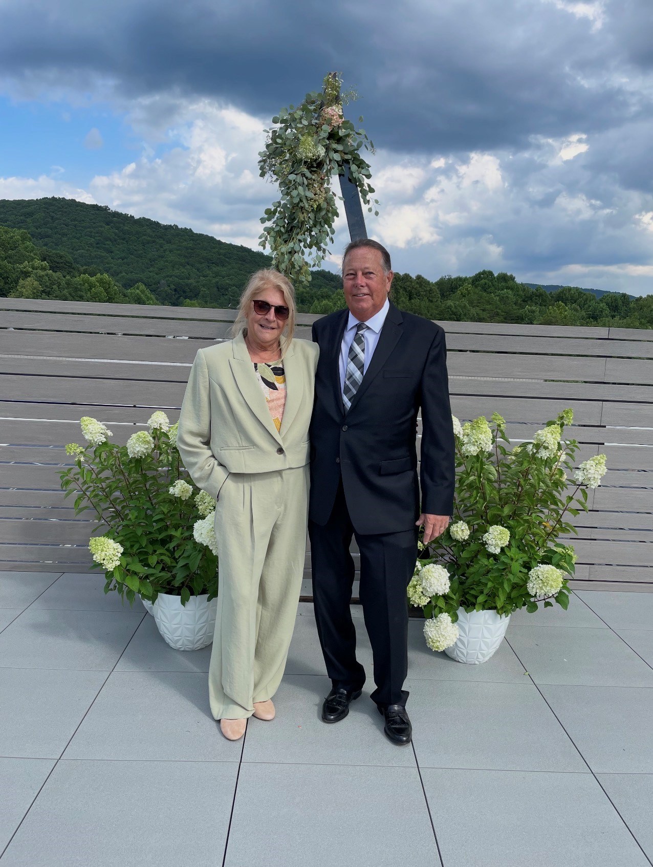 Obituary of Elizabeth "Bettie" Elmore Leonard